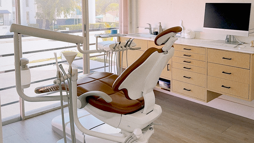 Nuvo Dental Arts, Adrian Gonzalez DDS