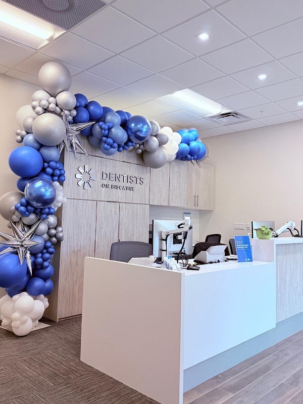 Dentists on Biscayne
