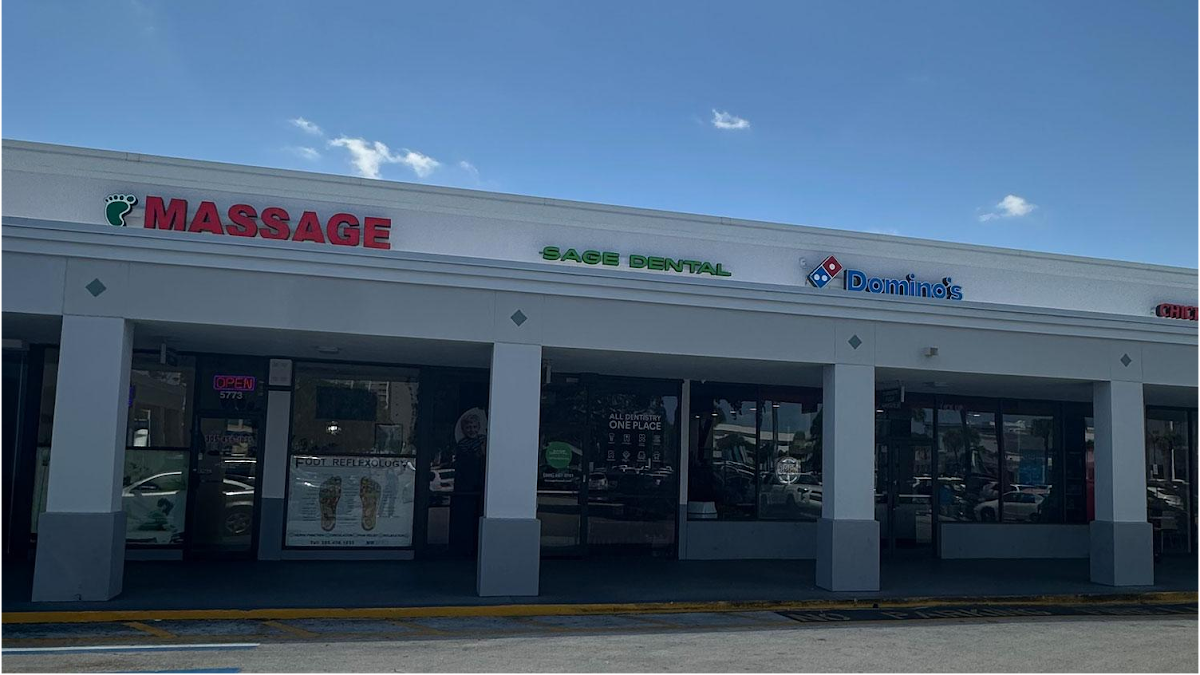 Sage Dental of Miami at Airpark Plaza