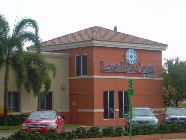 Dr. Gabriel Lazcano M.D.