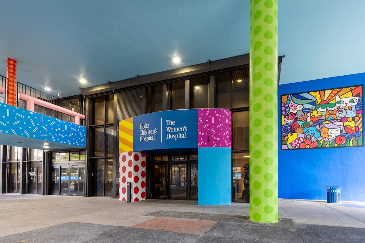 Holtz Children’s Hospital