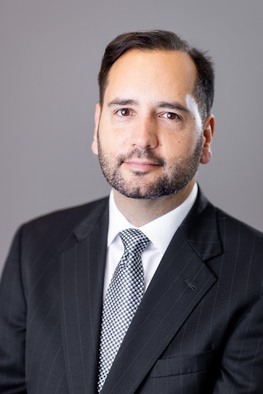Dr. Orlando Llorente | Plastic Surgeon Miami