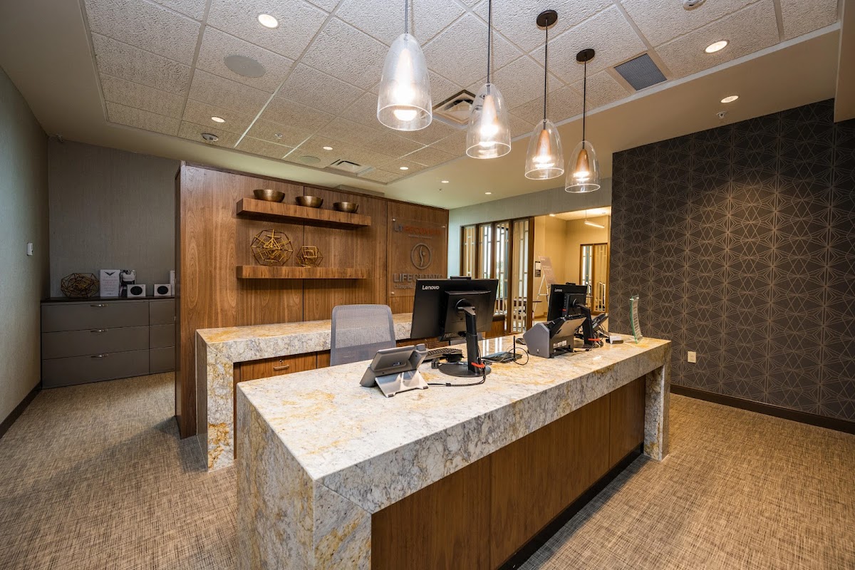 LifeClinic Chiropractic & Rehabilitation