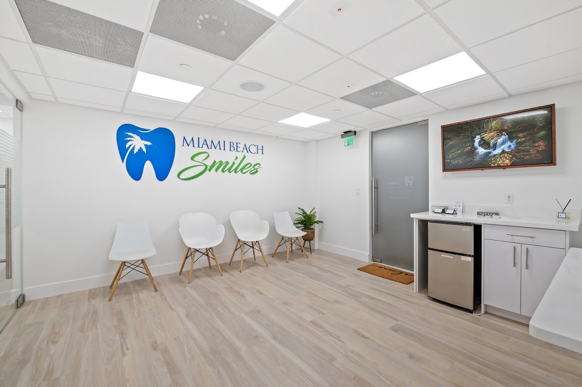 Miami Beach Smiles | Dr. Roymar Perez