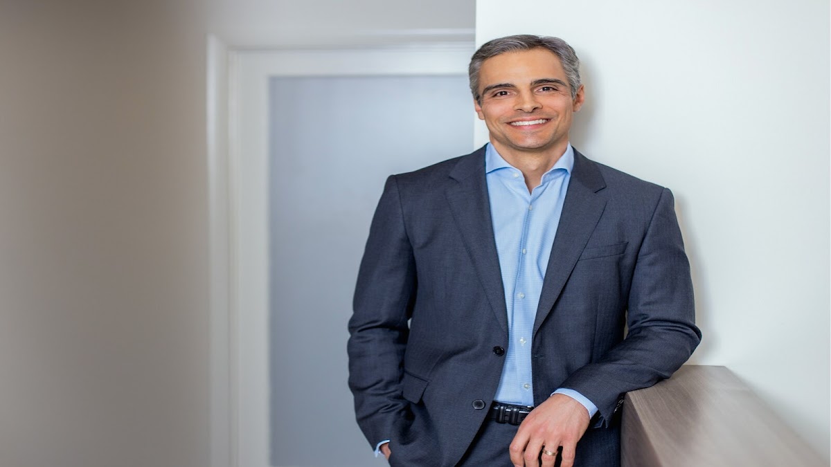 Dr. Anthony Bared, MD, FACS - Hair Restoration & Rhinoplasty